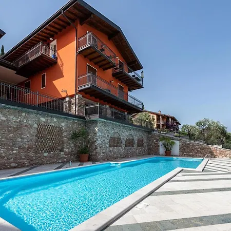A2 One Bedroom Flat Апартаменты